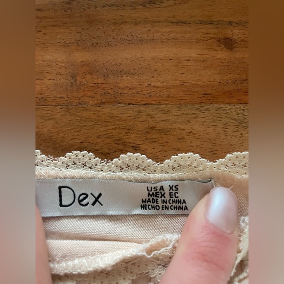 Lace tank top - Picture 4 of 4